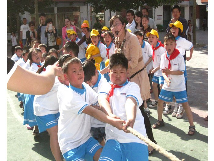 育才双语小学春季家校联谊运动会