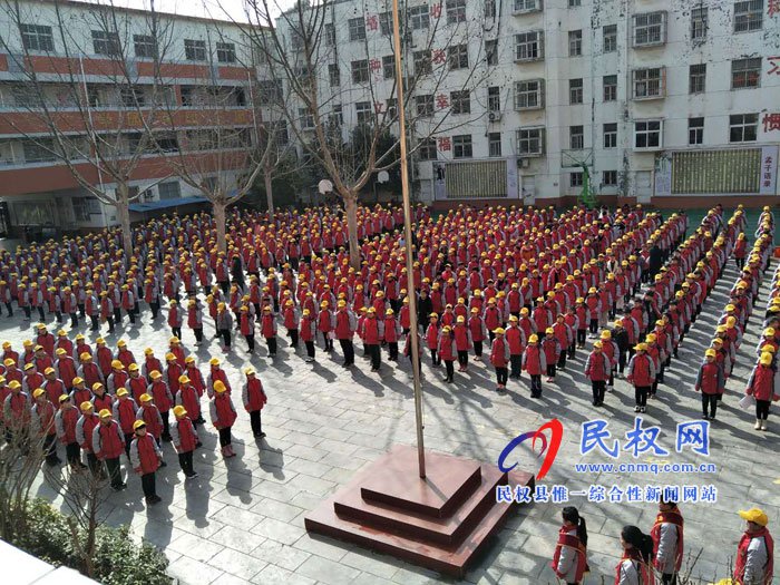 育才小学：好孩子感恩在行动