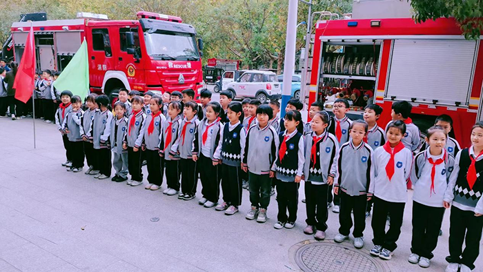 安全记心间  防范于未然 ———— 民权县育才小学消防演练