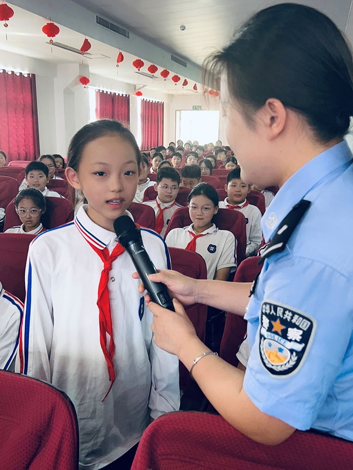 知法守法，护航成长——民权县育才小学法制教育专题活动纪实